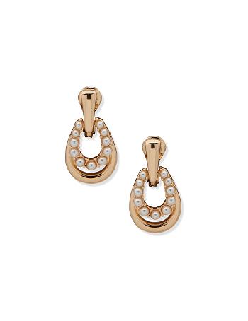 Anne Klein Caviar Pearl Doorknocker Clip Earrings Gold | BAUSO26809